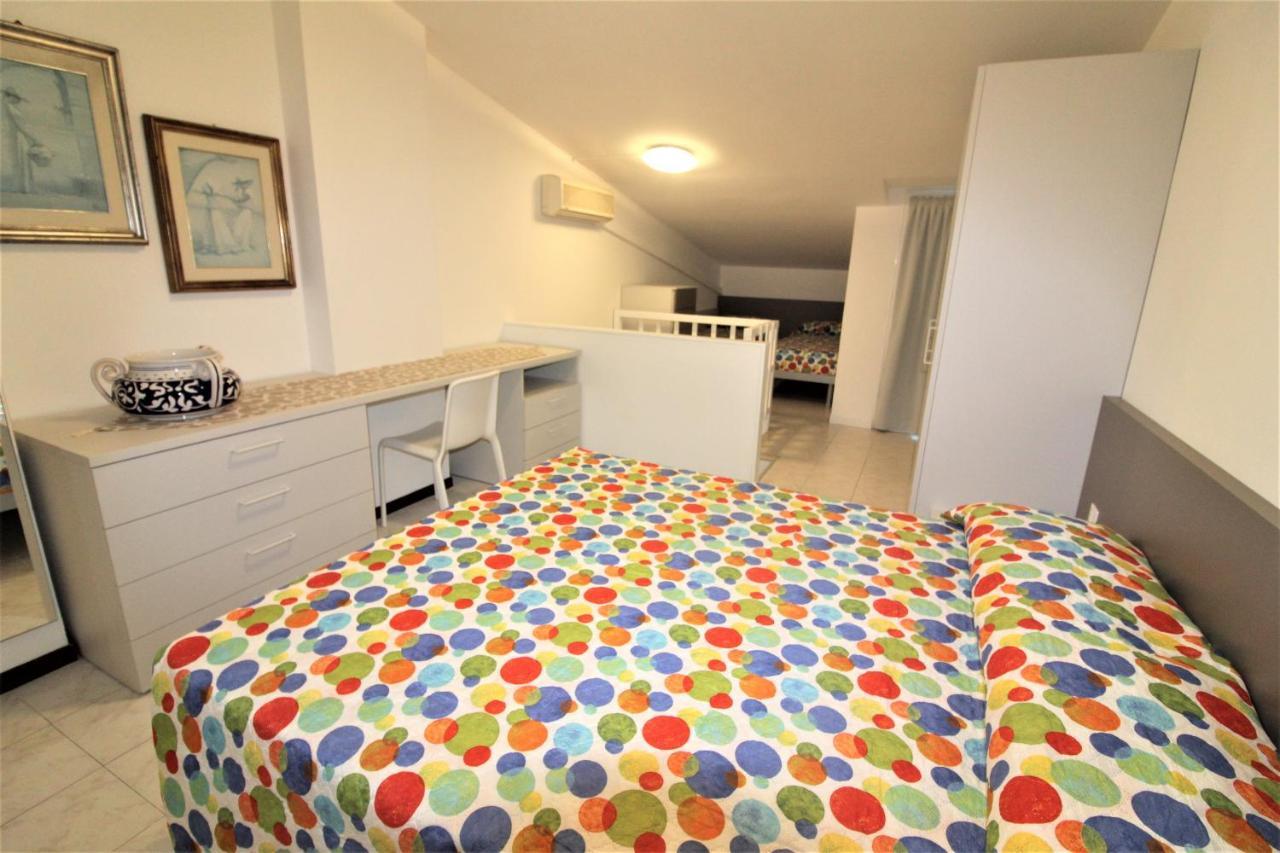 Residence Isvico Lignano Sabbiadoro Exteriér fotografie