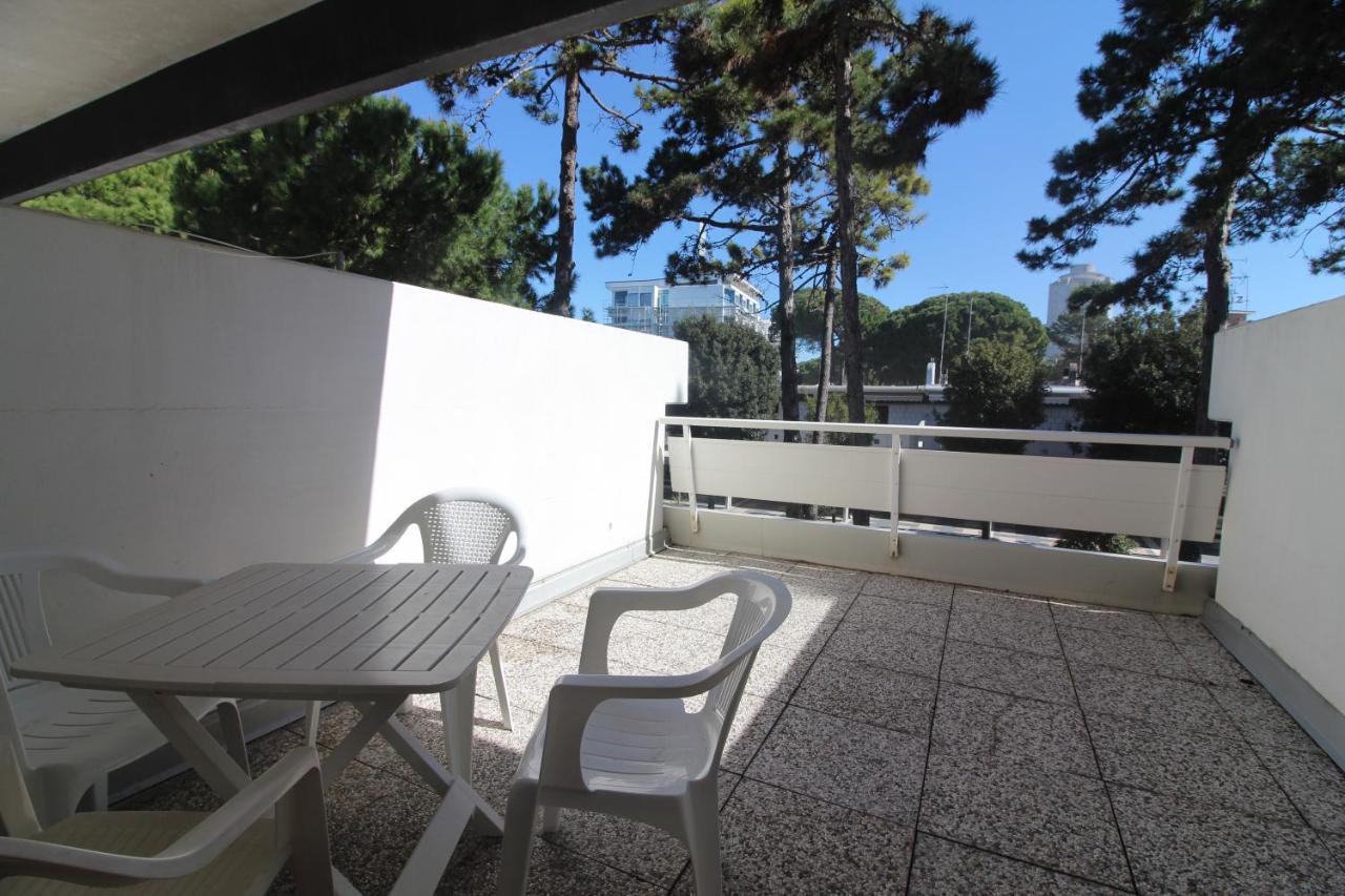 Residence Isvico Lignano Sabbiadoro Exteriér fotografie